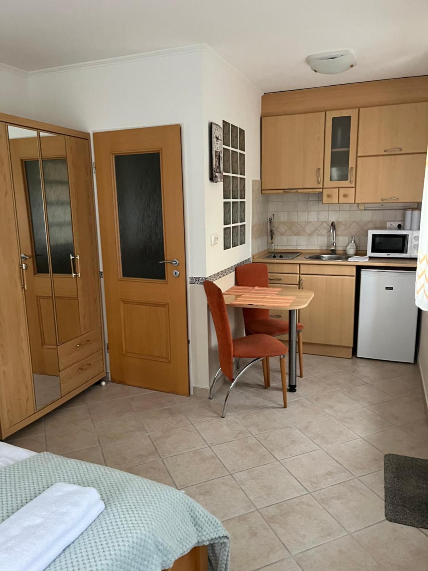 Reka Apartmanhaz Bük Exterior foto
