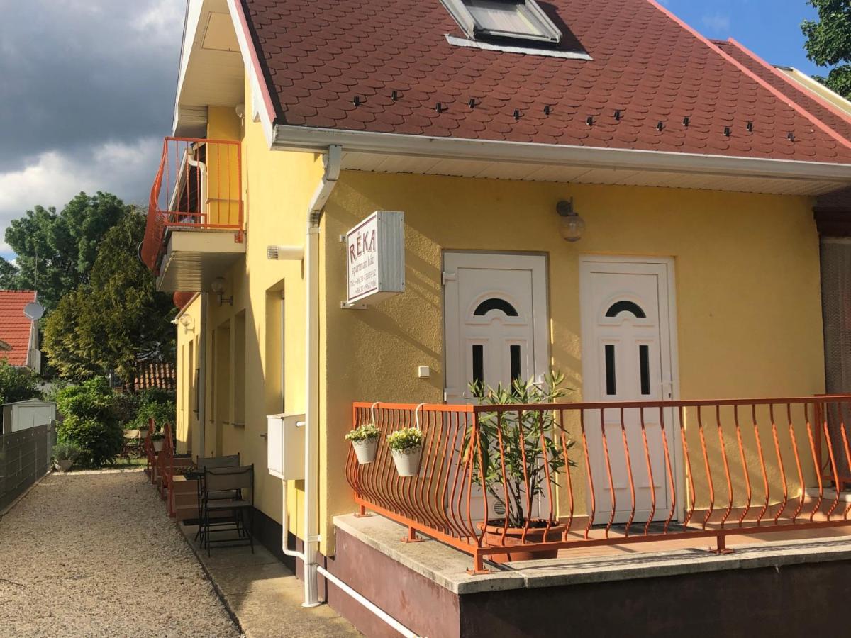 Reka Apartmanhaz Bük Exterior foto